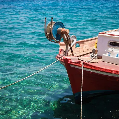 Harbour View Modern With Terrace Appartamento Chalki Town